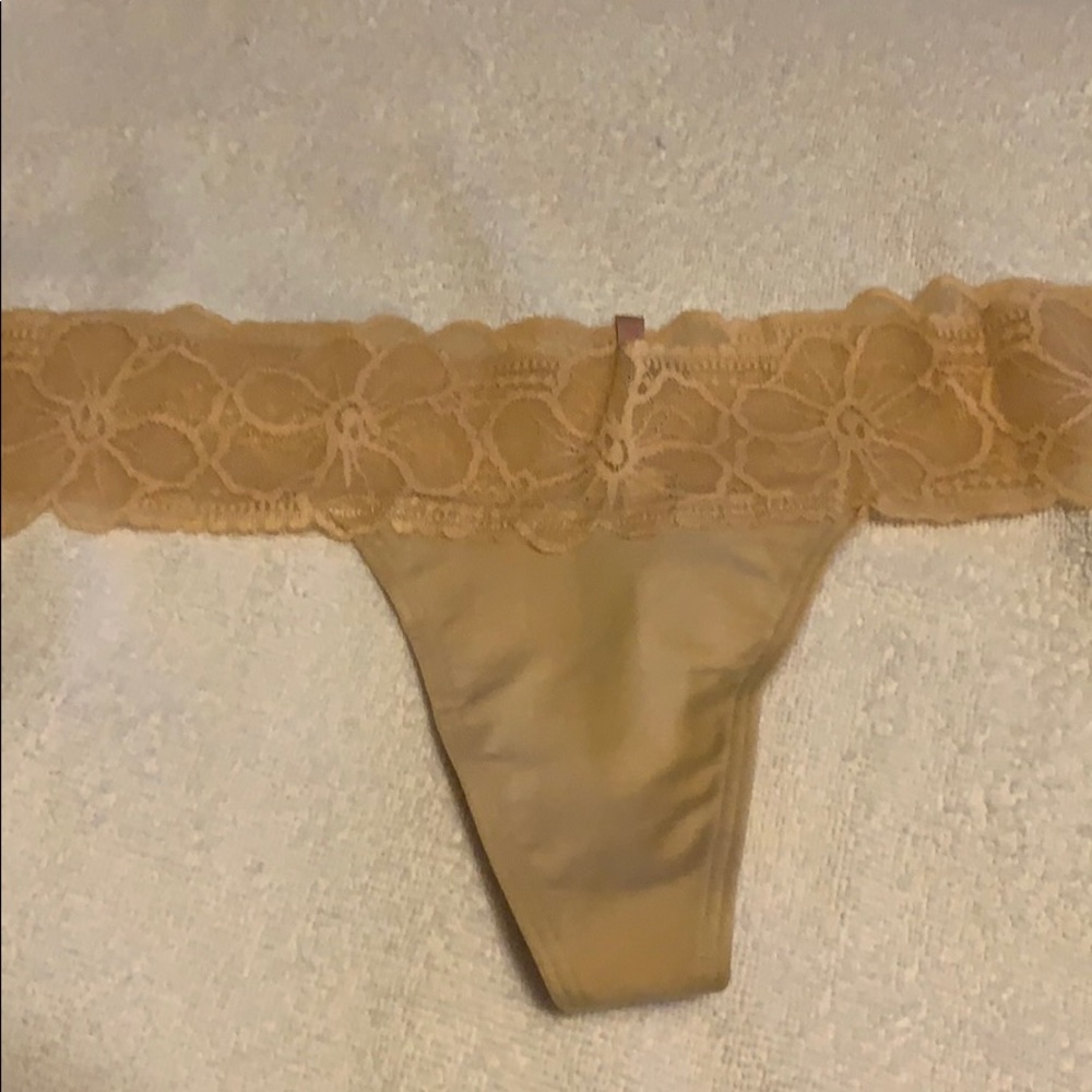 Thongs